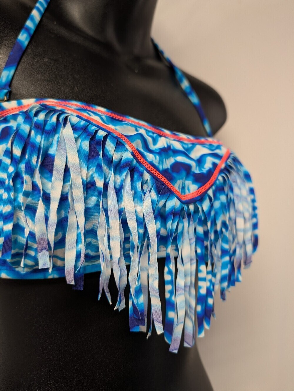 Hobie Blue Fringe Halter Bikini Swimsuit Size M NWT Tropical Wave Print Tie Side - Picture 4 of 8